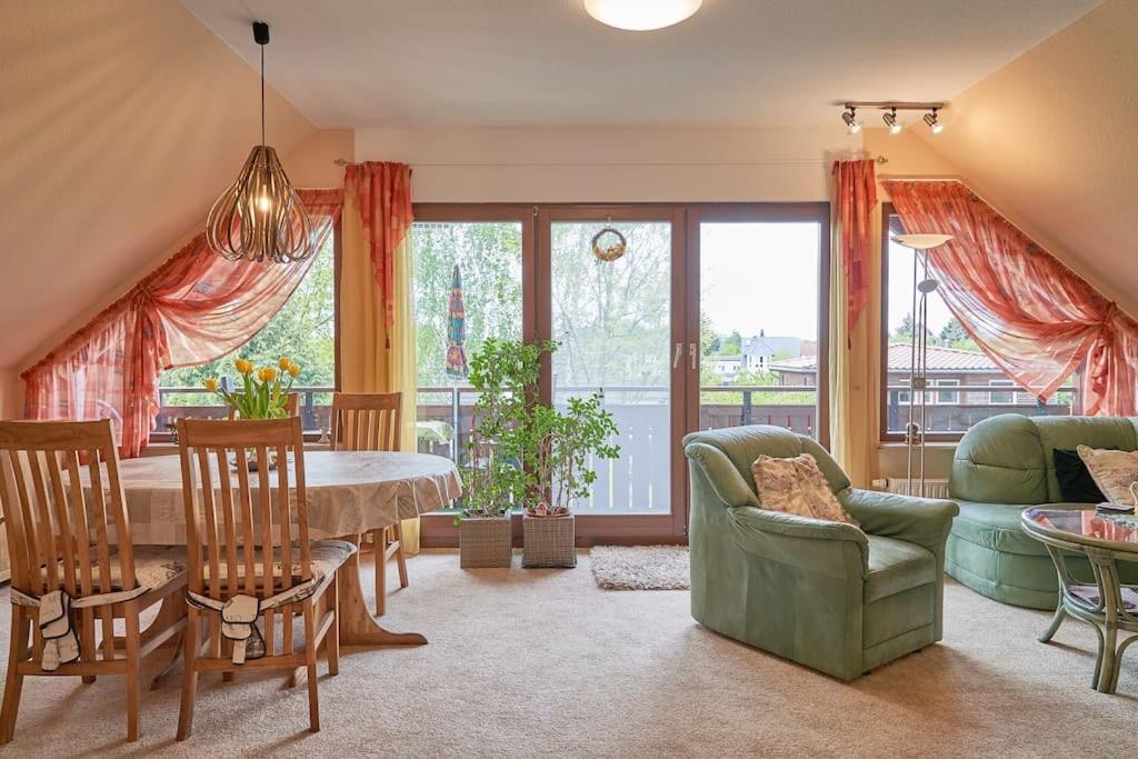 Ferienwohnung Am Stadtrand Von Berlin Neu Buch Dış mekan fotoğraf